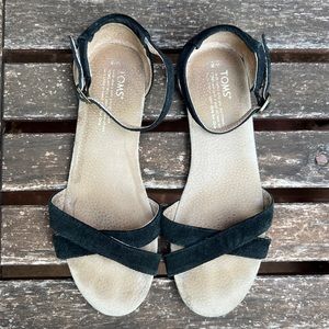 Toms Black Strappy Suede Sandal - Size 8